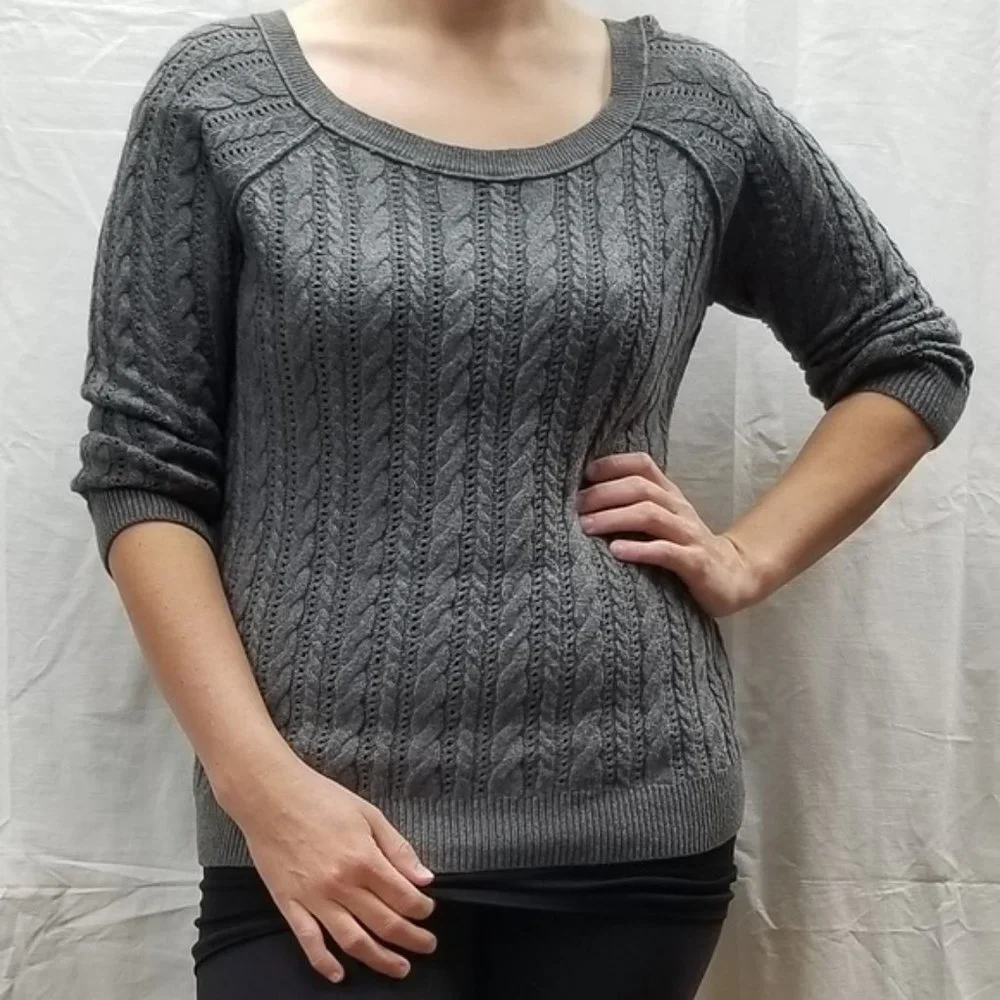 AEO Cable Knit Sweater - Picture 1 of 7